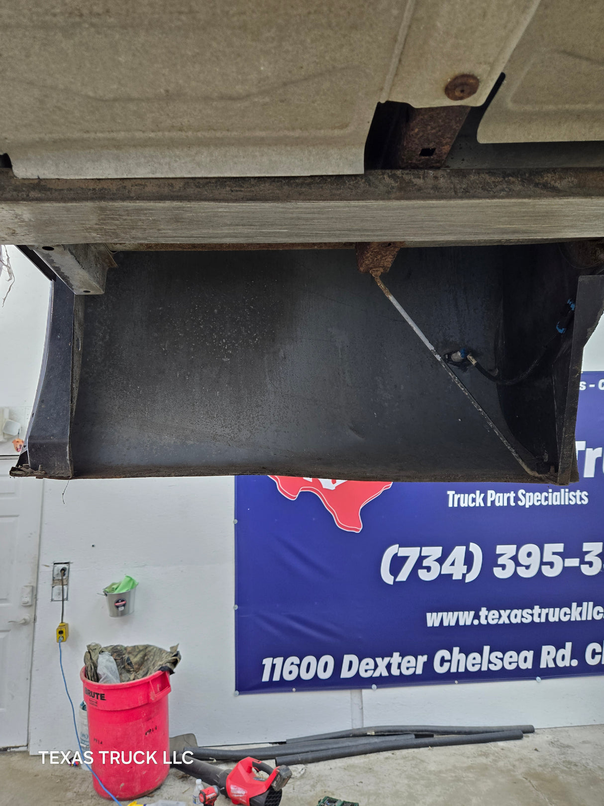 2007-2013 Chevrolet Silverado / GMC Sierra 3500 HD 8' Dually Bed