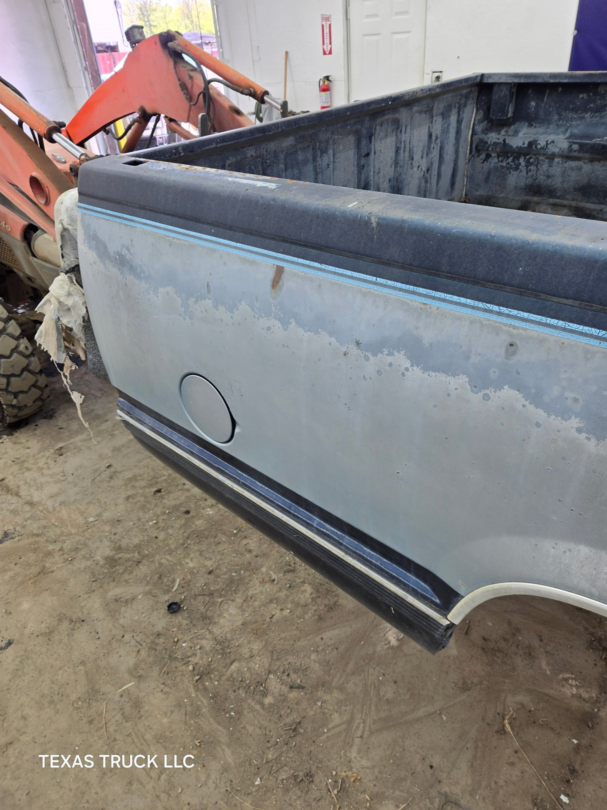 1988-1998 Chevrolet / GMC 1500 2500 3500 OBS 8' Long Truck Bed