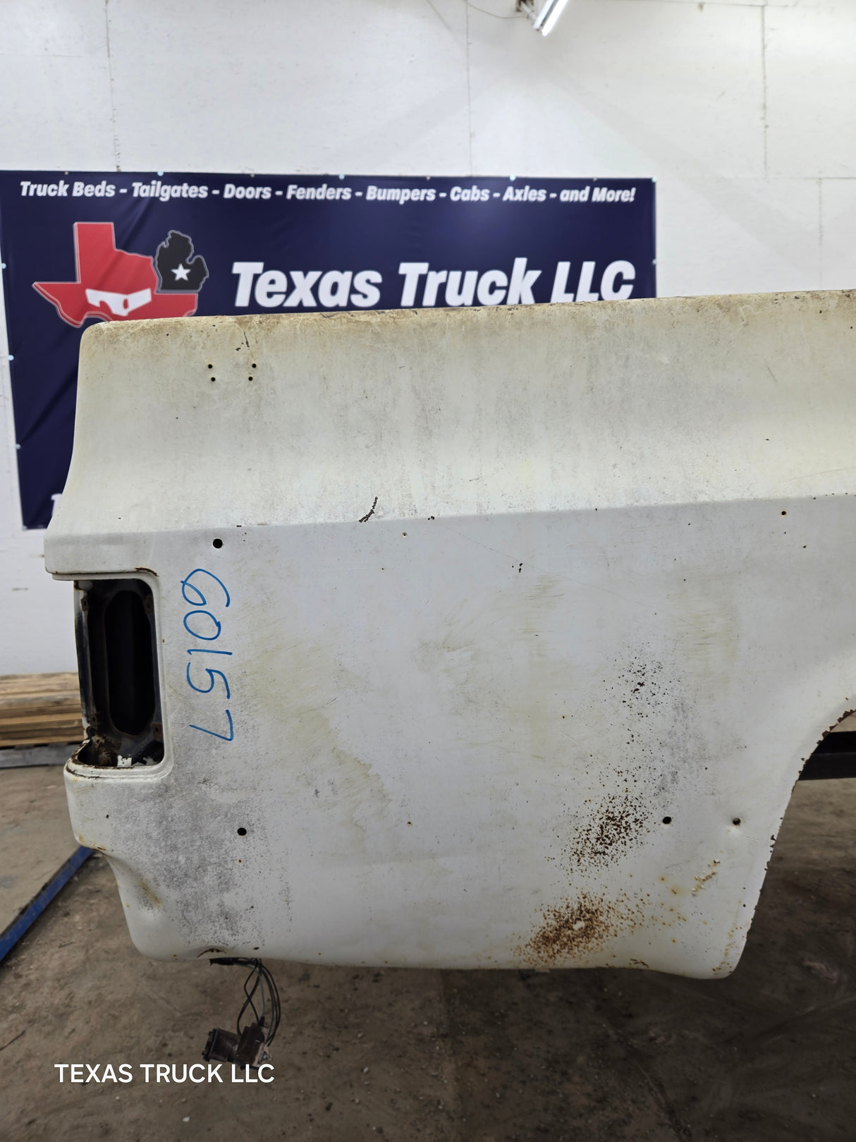 1979-1987 Chevrolet / GMC Square Body 8' Long Bed C10 C15 C20 C25 C35 K10 K15 K20 K25 K35