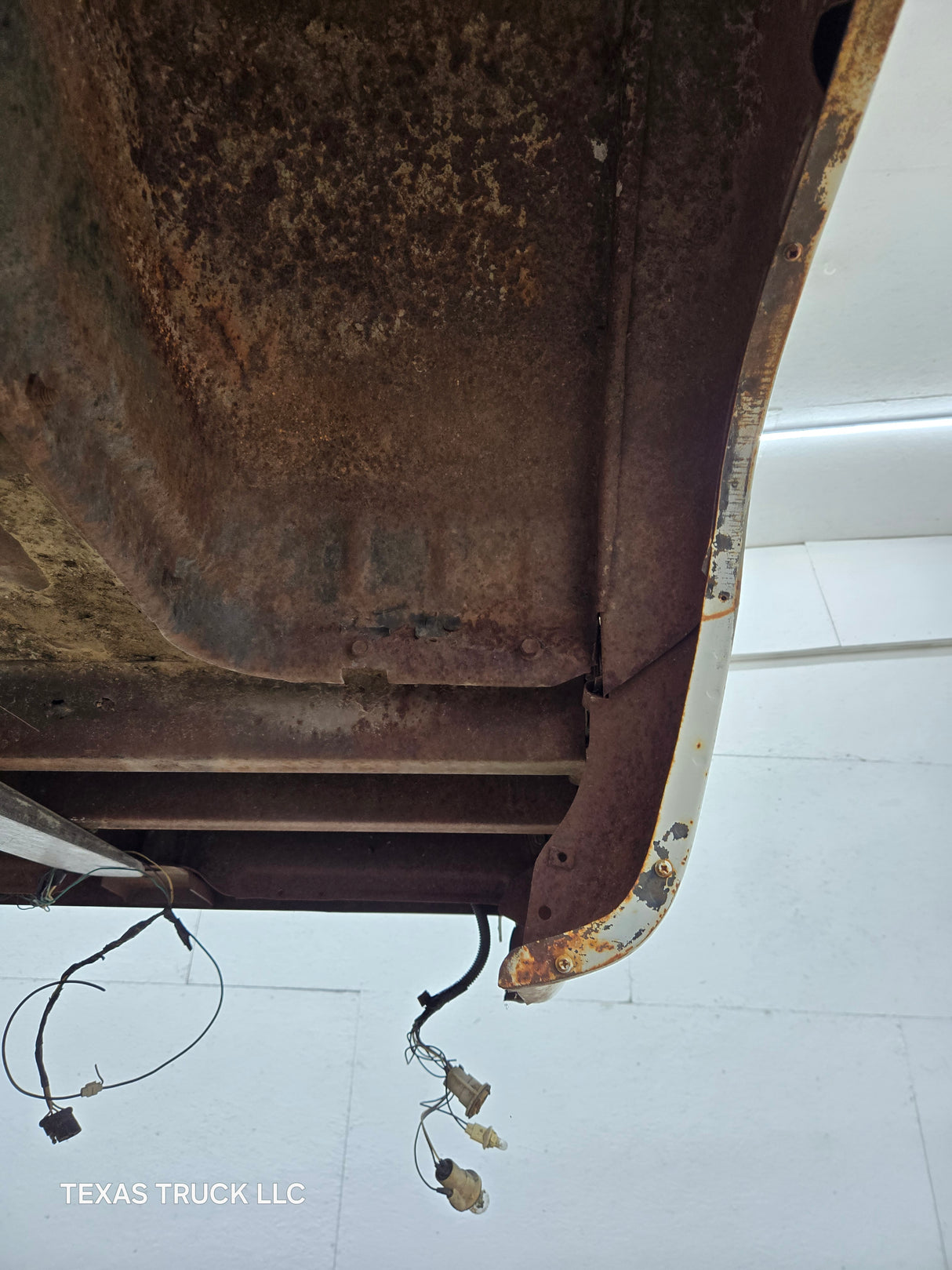 1979-1987 Chevrolet / GMC Square Body 8' Long Bed C10 C15 C20 C25 C35 K10 K15 K20 K25 K35