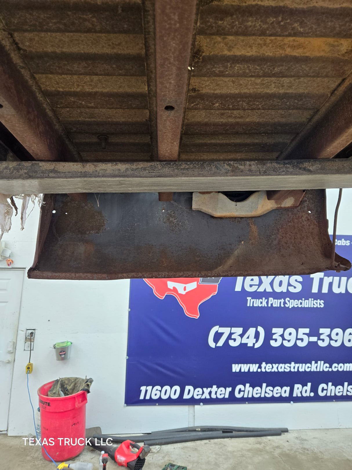 1979-1987 Chevrolet / GMC Square Body 8' Long Bed C10 C15 C20 C25 C35 K10 K15 K20 K25 K35