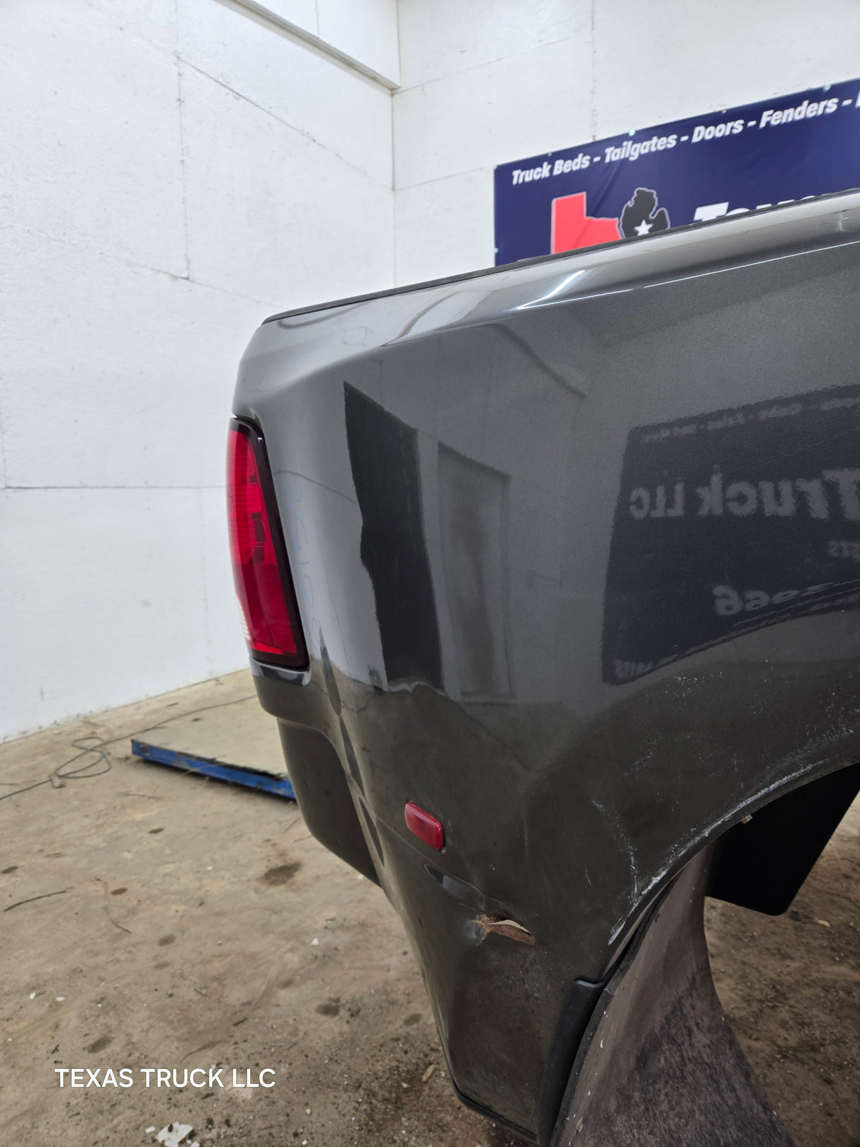 2019-2025 Dodge Ram 3500 4500 5th Gen Dually 8' Truck Bed