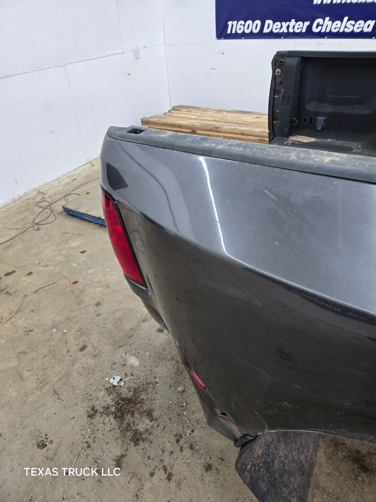 2019-2025 Dodge Ram 3500 4500 5th Gen Dually 8' Truck Bed