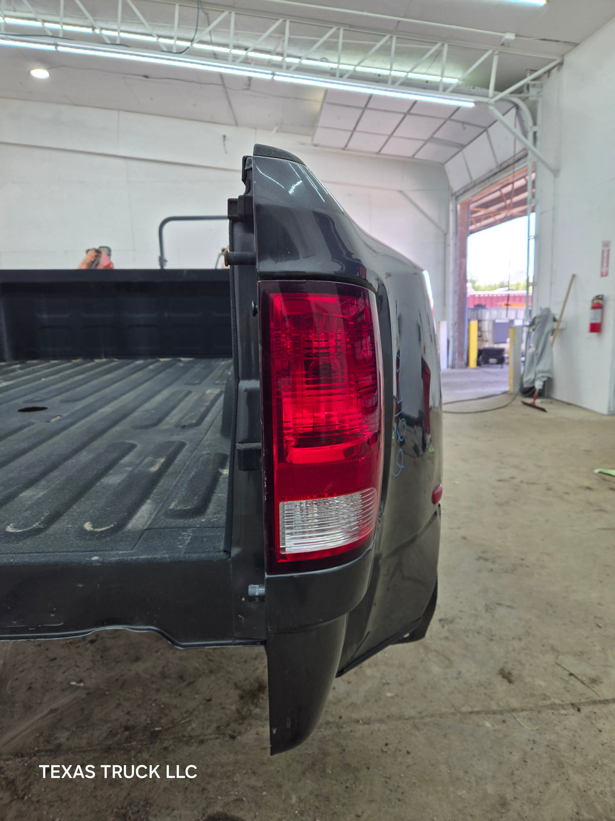 2019-2025 Dodge Ram 3500 4500 5th Gen Dually 8' Truck Bed