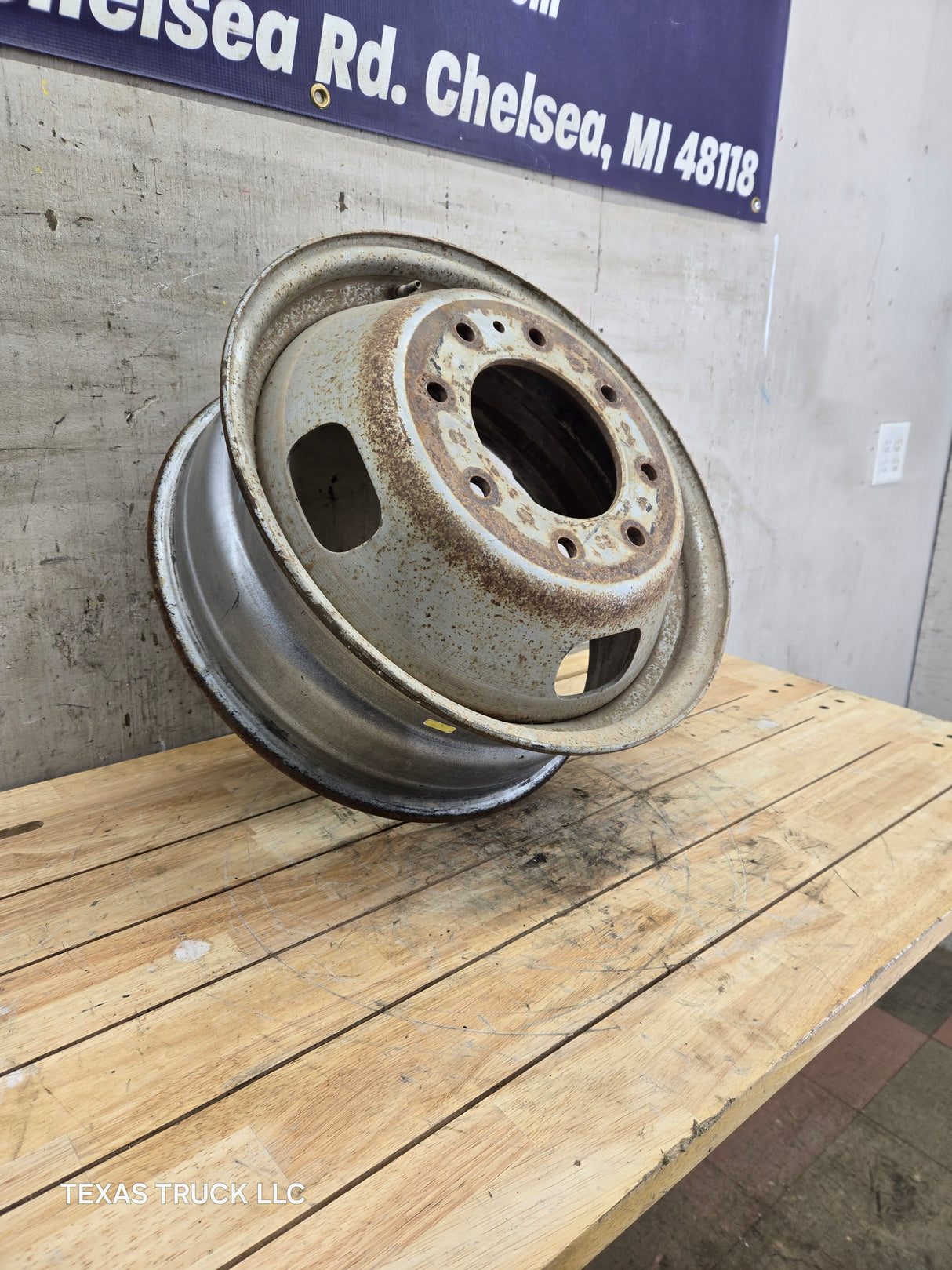 2005-2026 Ford Super Duty F350 Dually Wheel 17" x 6.5 Rim 8 lug