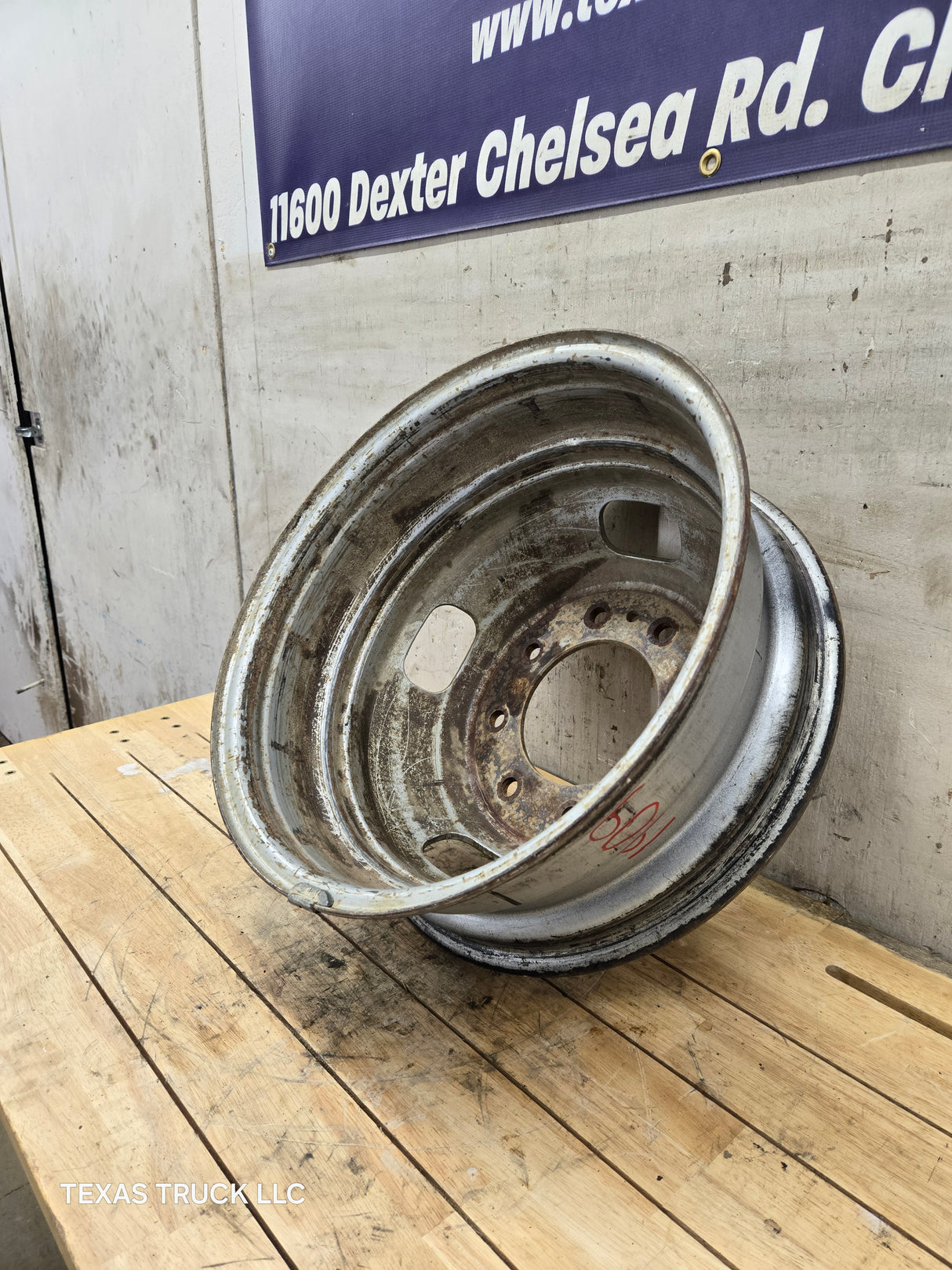 2005-2026 Ford Super Duty F350 Dually Wheel 17" x 6.5 Rim 8 lug