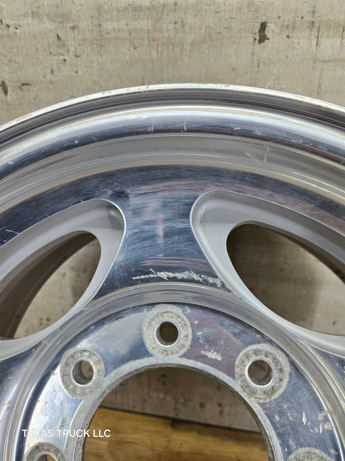 1999-2004 Ford F250 F350 Super Duty Excursion 16" Polished Aluminum Wheel Rim