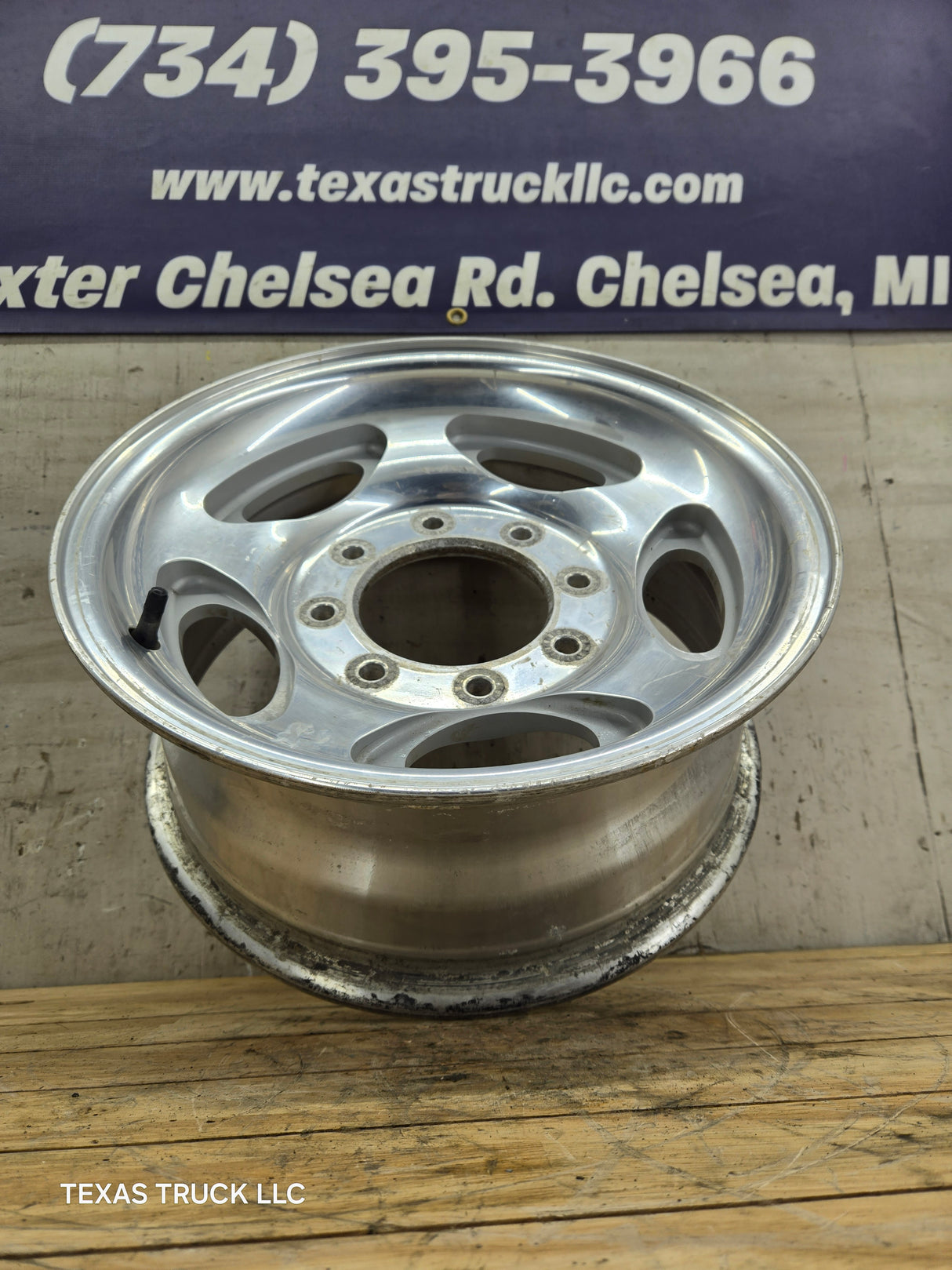 1999-2004 Ford F250 F350 Super Duty Excursion 16" Polished Aluminum Wheel Rim