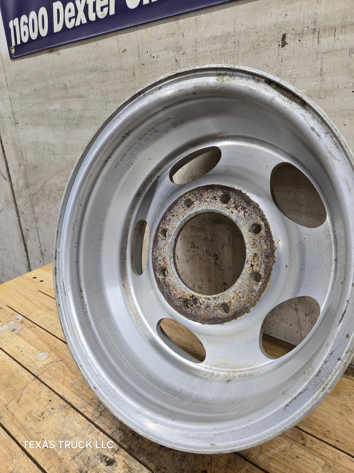 1999-2004 Ford F250 F350 Super Duty Excursion 16" Polished Aluminum Wheel Rim