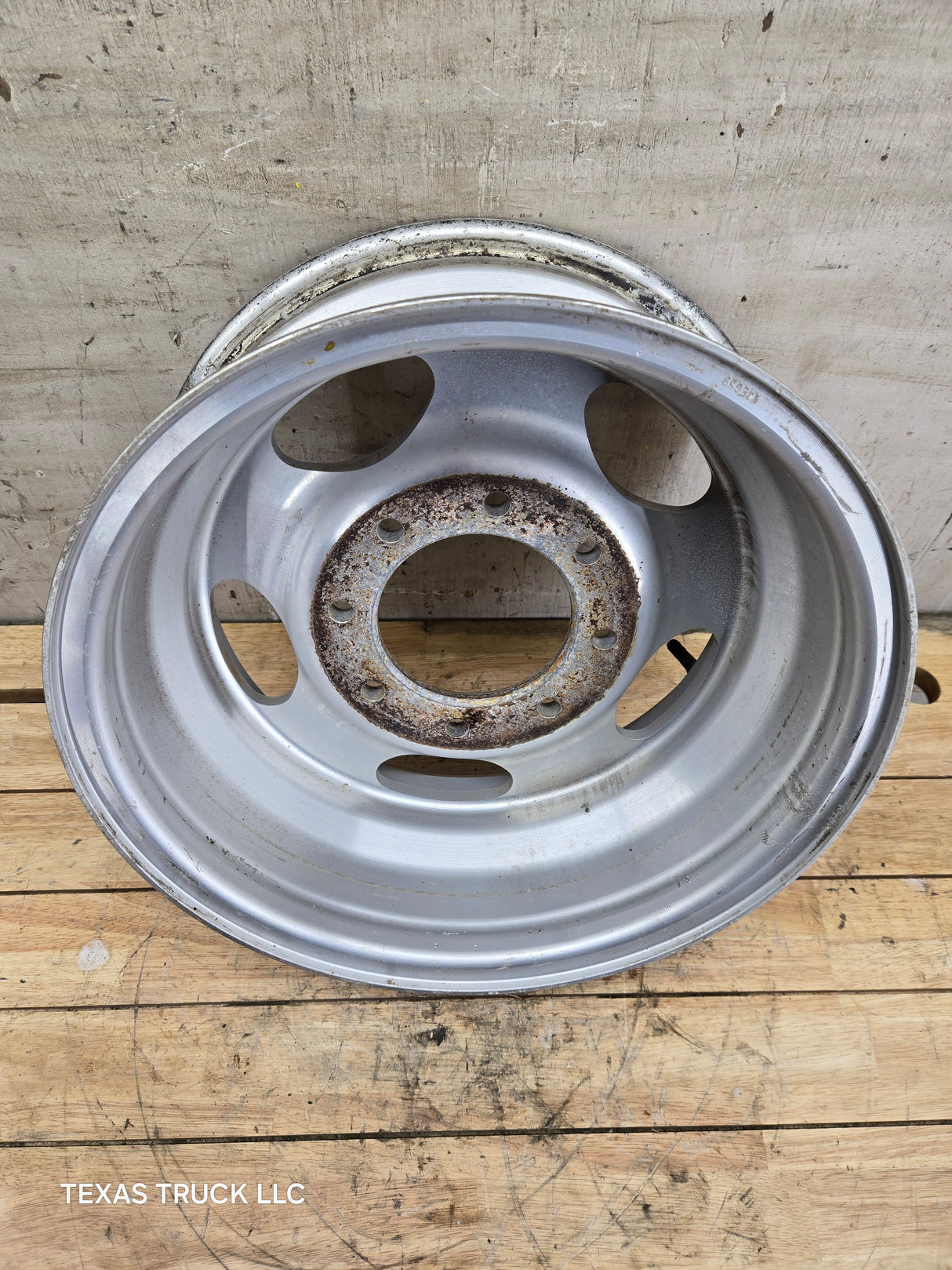 1999-2004 Ford F250 F350 Super Duty Excursion 16" Polished Aluminum Wheel Rim
