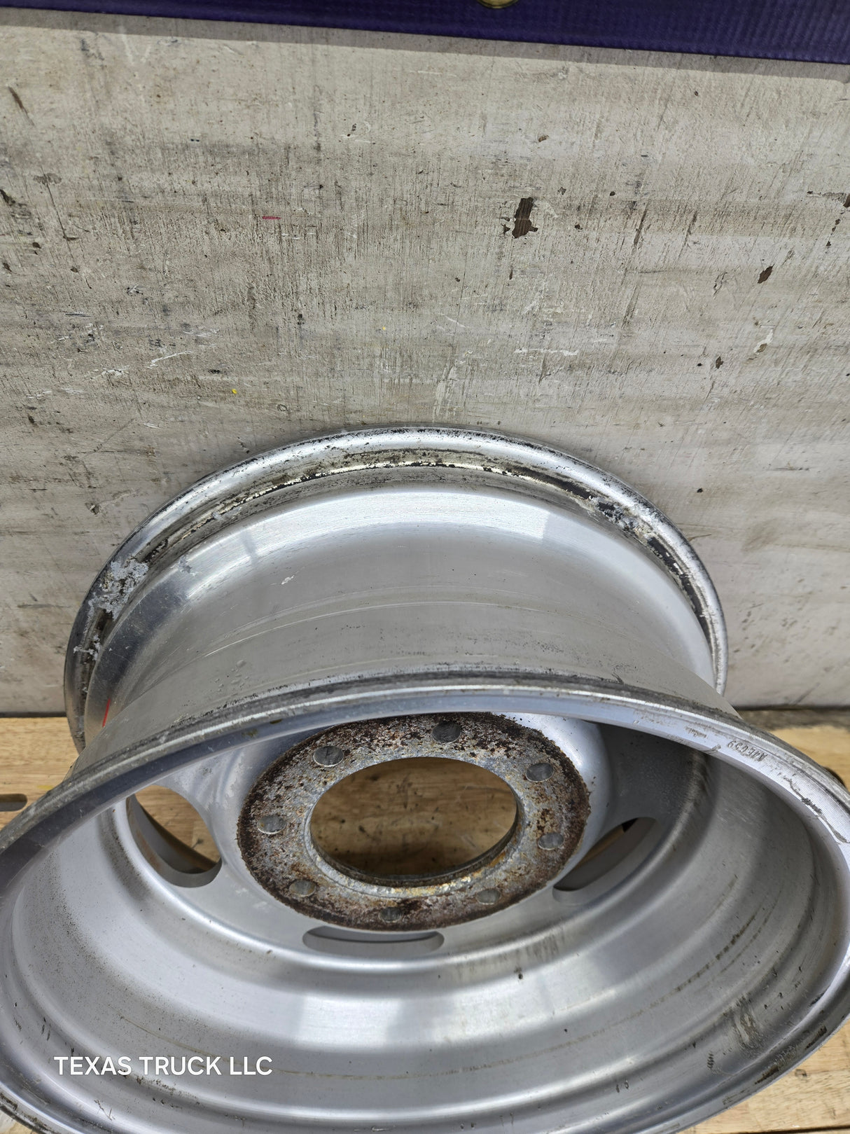 1999-2004 Ford F250 F350 Super Duty Excursion 16" Polished Aluminum Wheel Rim