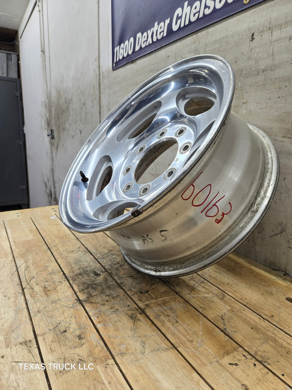 1999-2004 Ford F250 F350 Super Duty Excursion 16" Polished Aluminum Wheel Rim