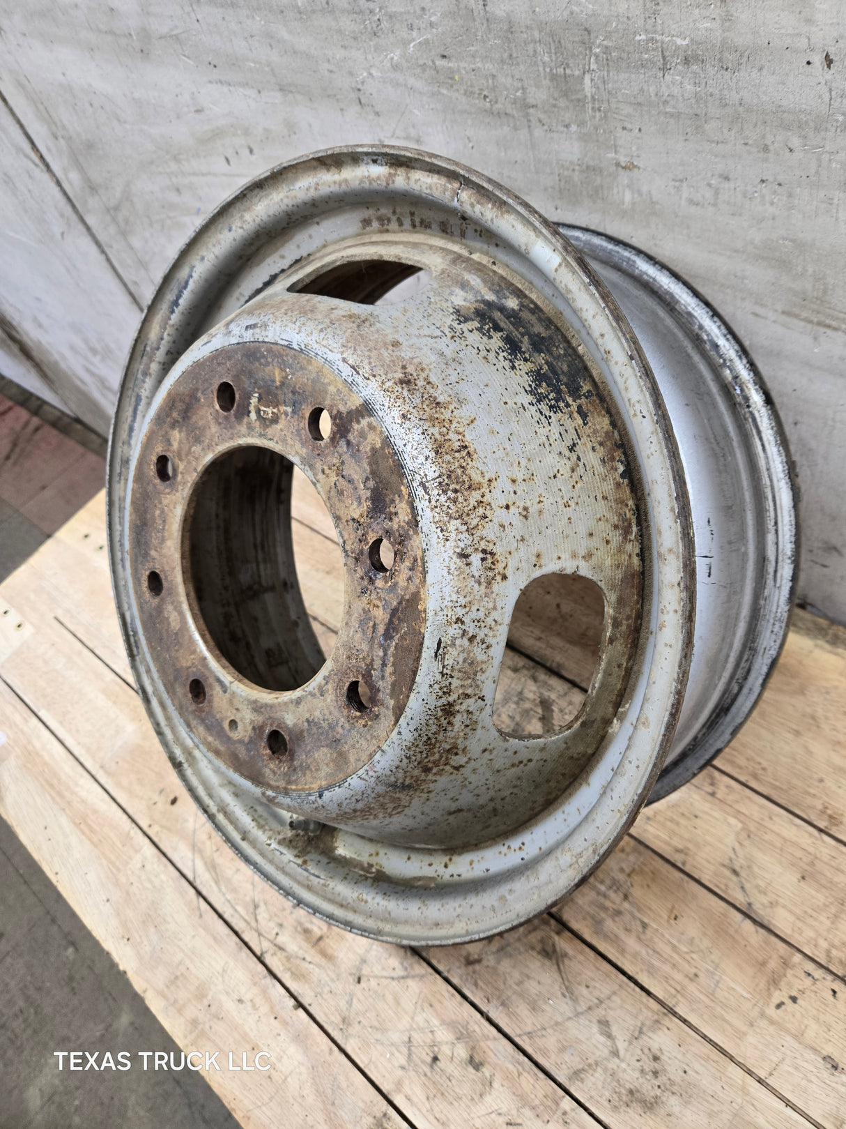 2005-2026 Ford Super Duty F350 Dually Wheel 17" x 6.5 Rim 8 lug