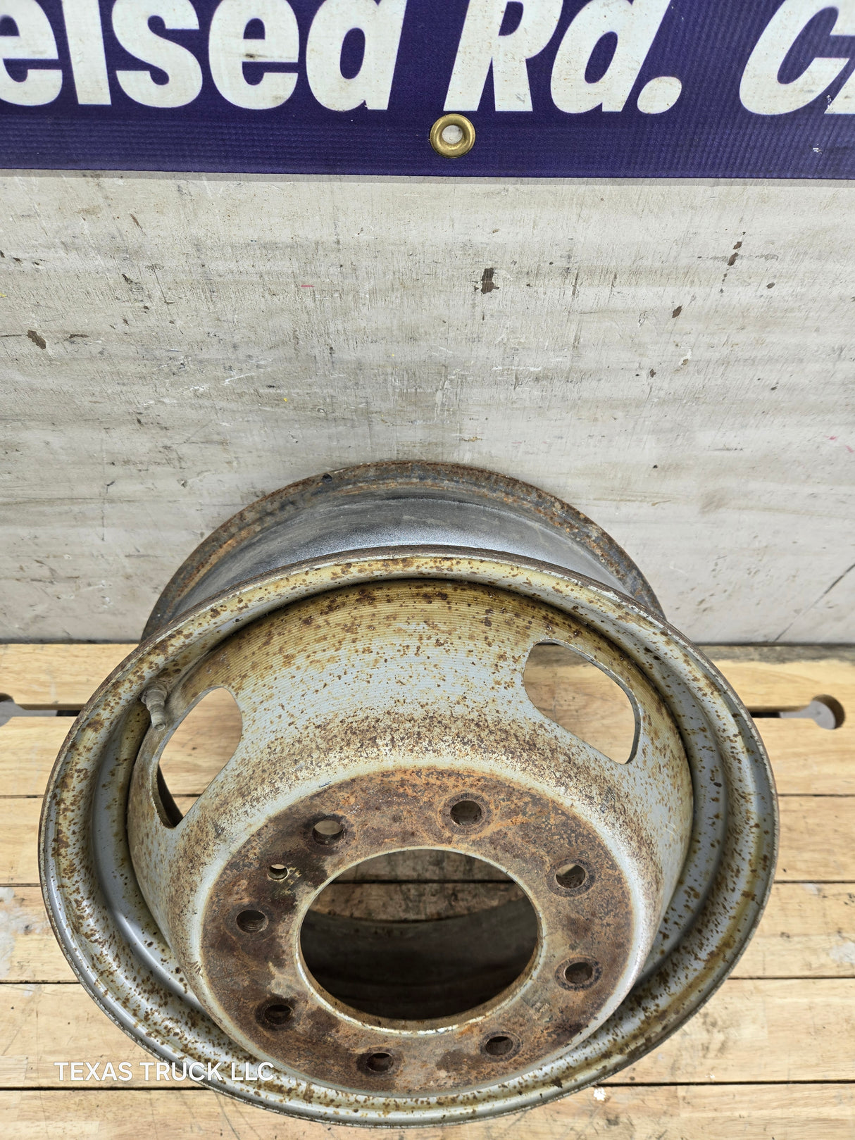 2005-2026 Ford Super Duty F350 Dually Wheel 17" x 6.5 Rim 8 lug