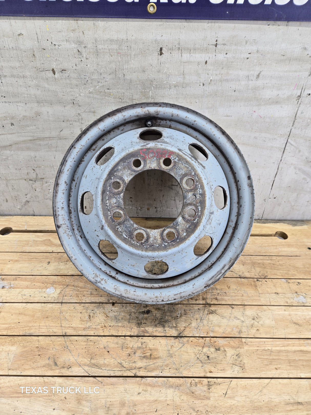 1992-2007 Ford Van E350 8 lug Dually Wheel