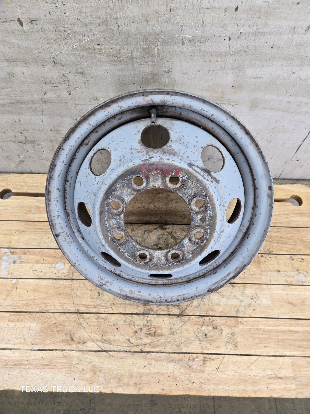 1992-2007 Ford Van E350 8 lug Dually Wheel
