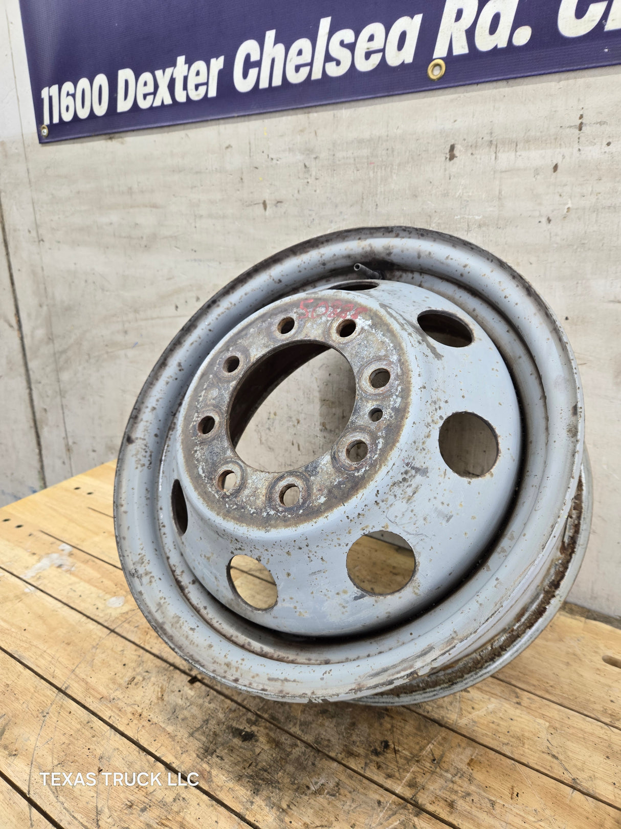 1992-2007 Ford Van E350 8 lug Dually Wheel