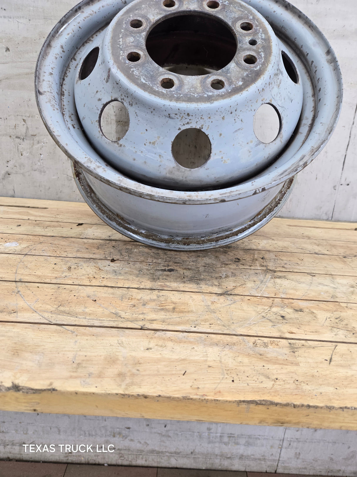 1992-2007 Ford Van E350 8 lug Dually Wheel