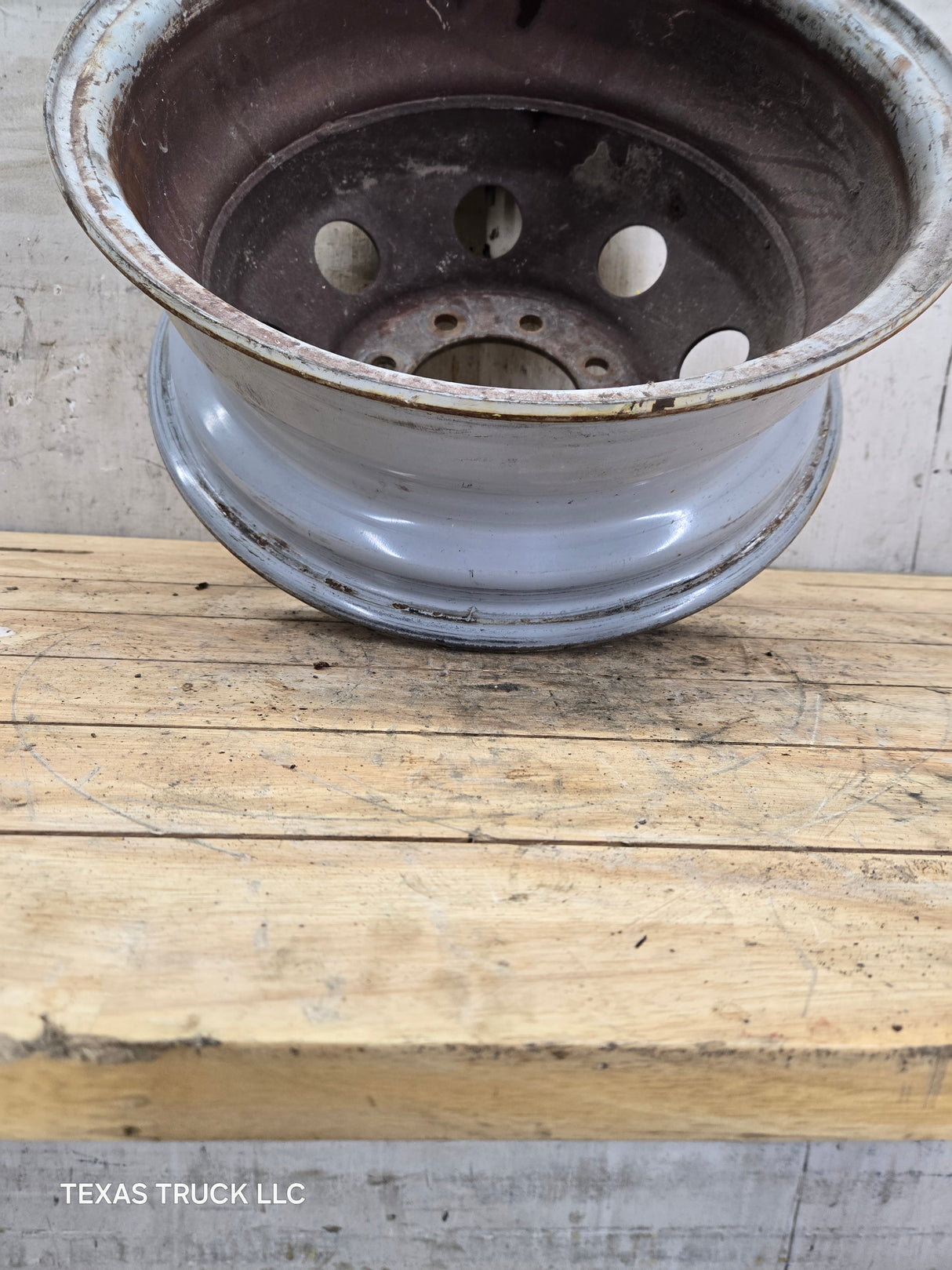 1992-2007 Ford Van E350 8 lug Dually Wheel