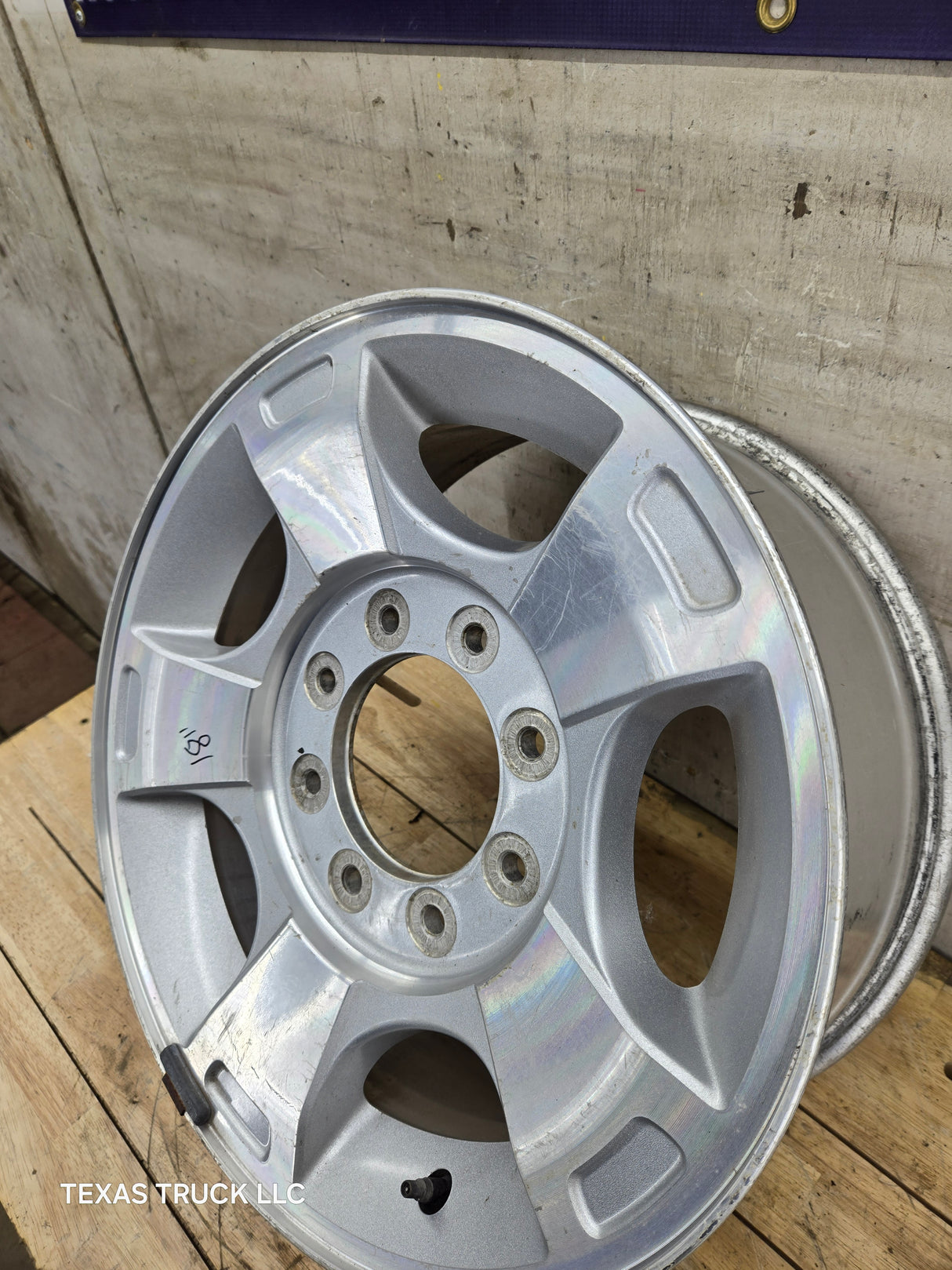 2009-2016 Ford Super Duty F250 F350 18" x 8" Aluminum Wheel 8x170 SRW