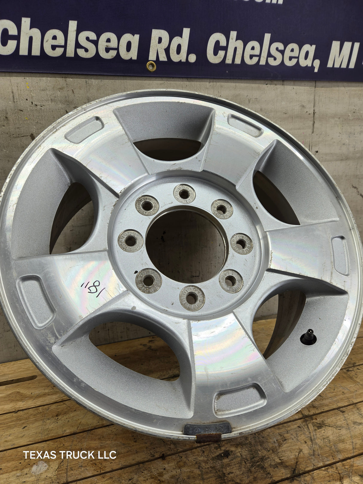 2009-2016 Ford Super Duty F250 F350 18" x 8" Aluminum Wheel 8x170 SRW