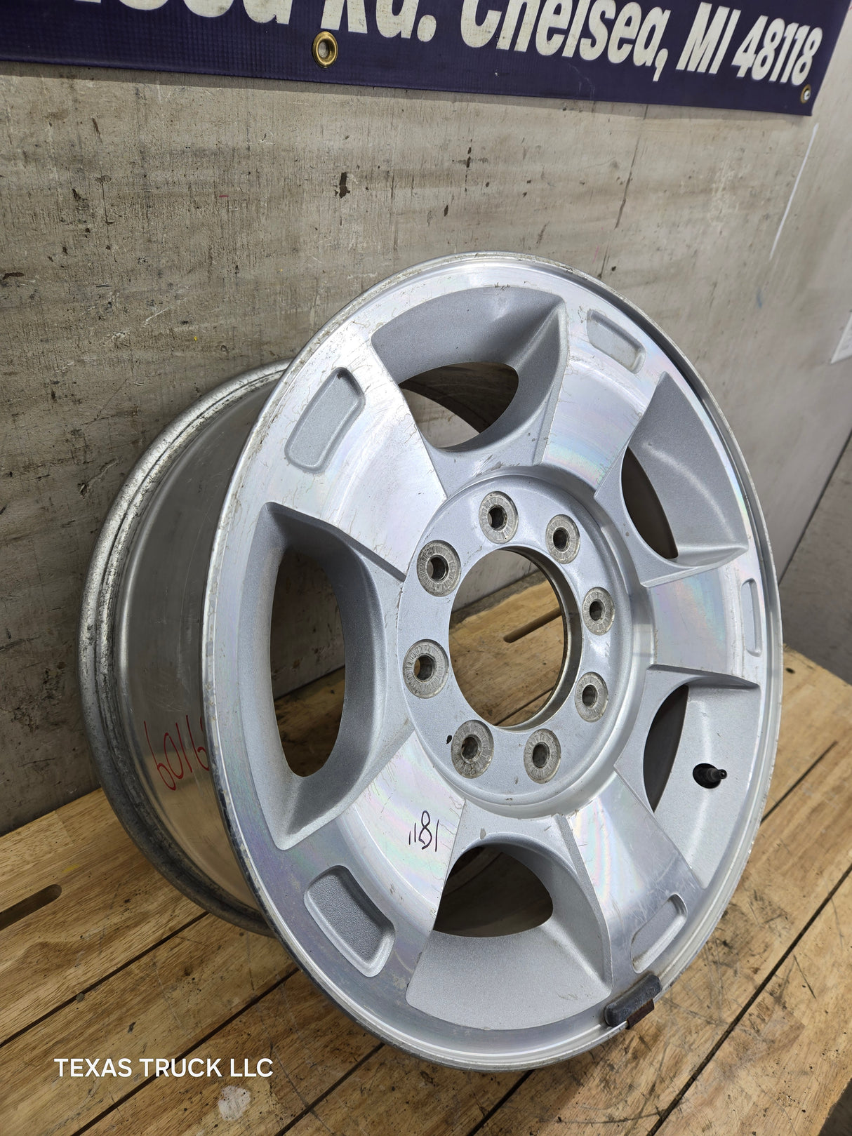 2009-2016 Ford Super Duty F250 F350 18" x 8" Aluminum Wheel 8x170 SRW