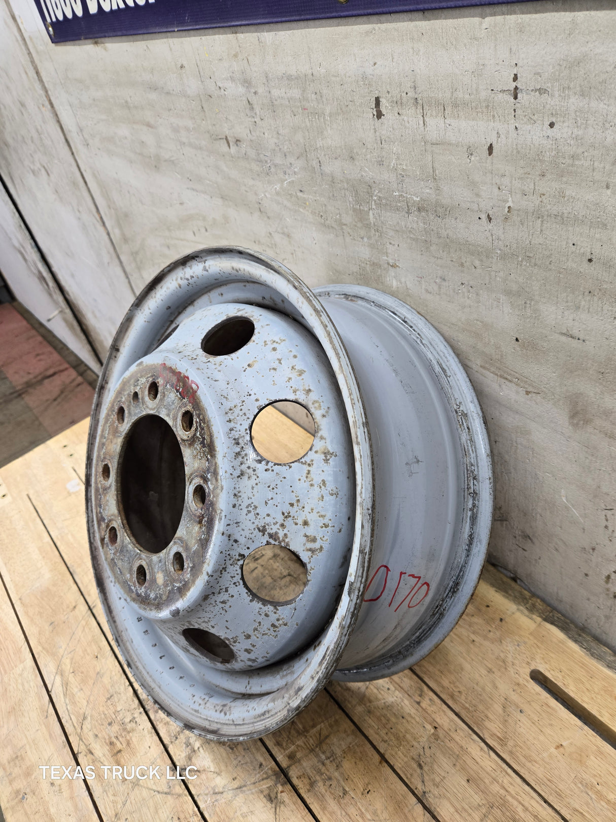 1992-2007 Ford Van E350 8 lug Dually Wheel