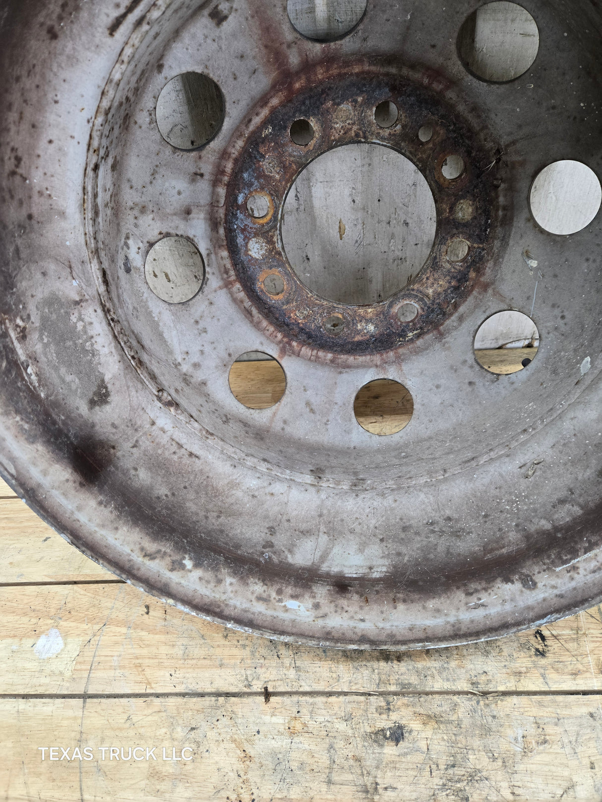 1992-2007 Ford Van E350 8 lug Dually Wheel