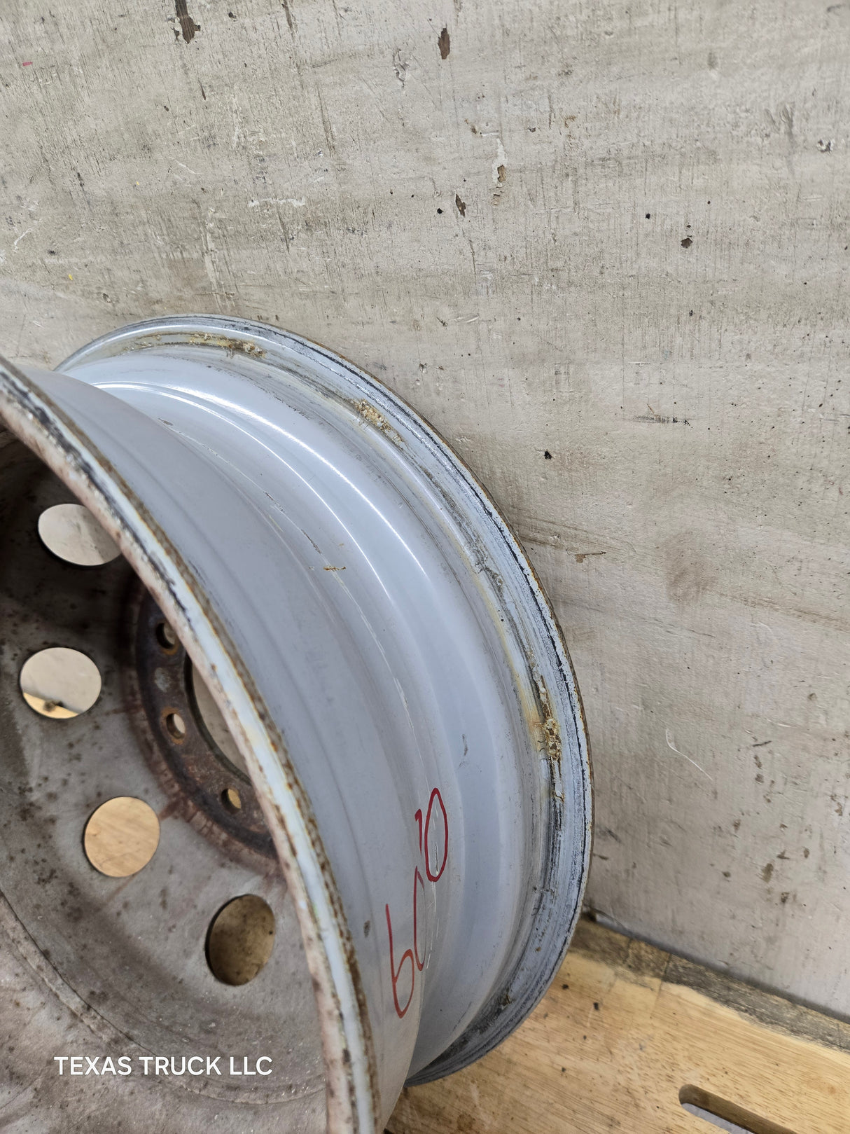 1992-2007 Ford Van E350 8 lug Dually Wheel
