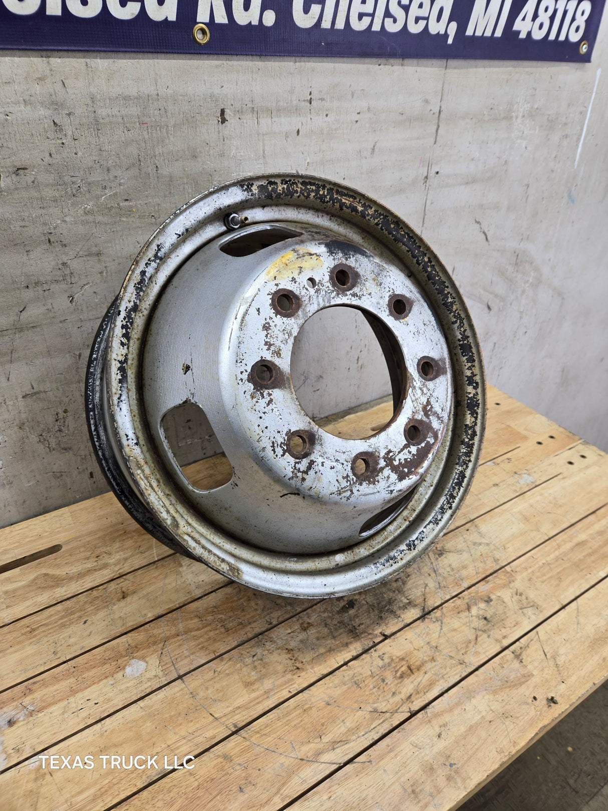 2005-2026 Ford Super Duty F350 Dually Wheel 17" x 6.5 Rim 8 lug