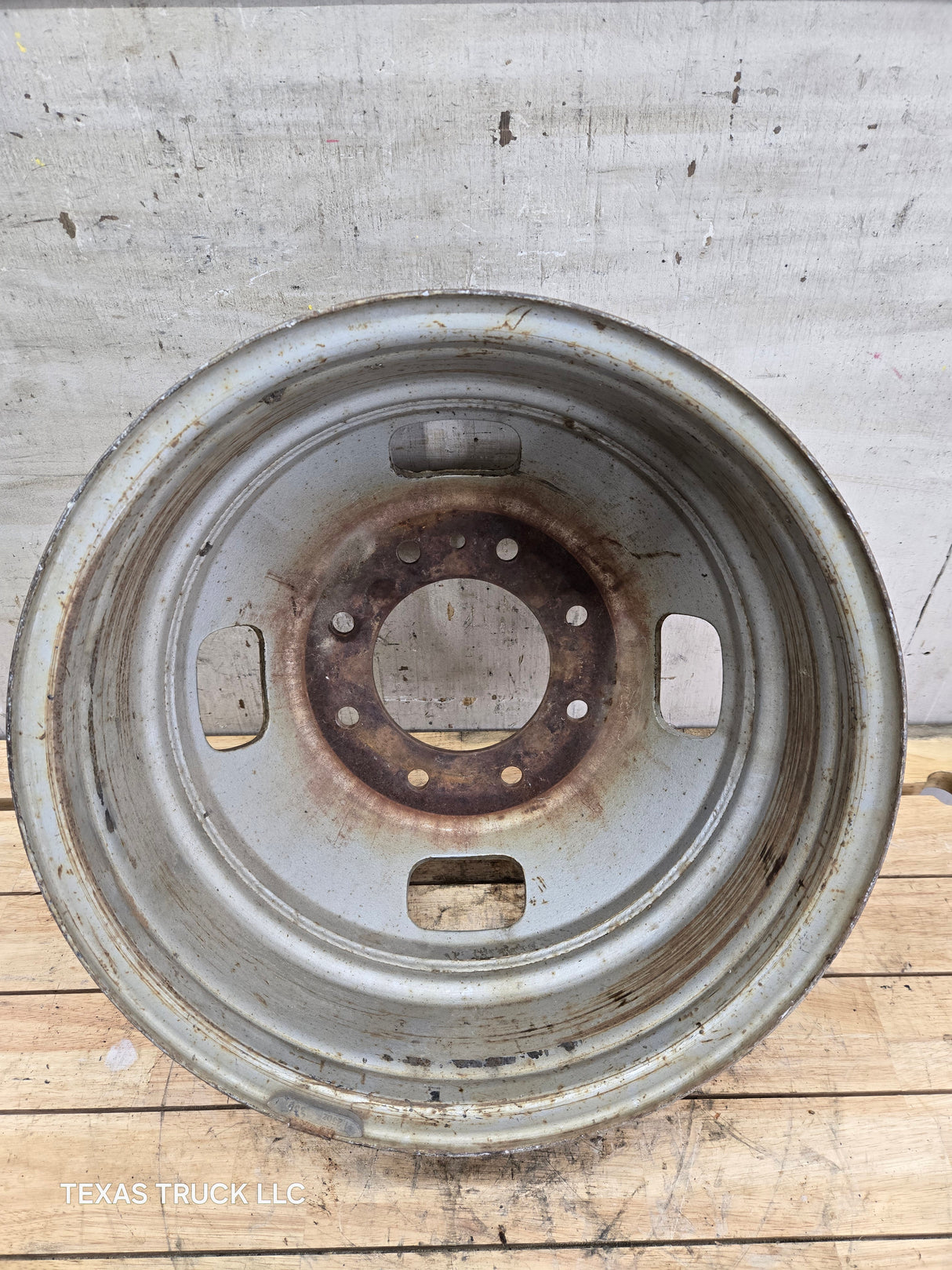 2005-2026 Ford Super Duty F350 Dually Wheel 17" x 6.5 Rim 8 lug