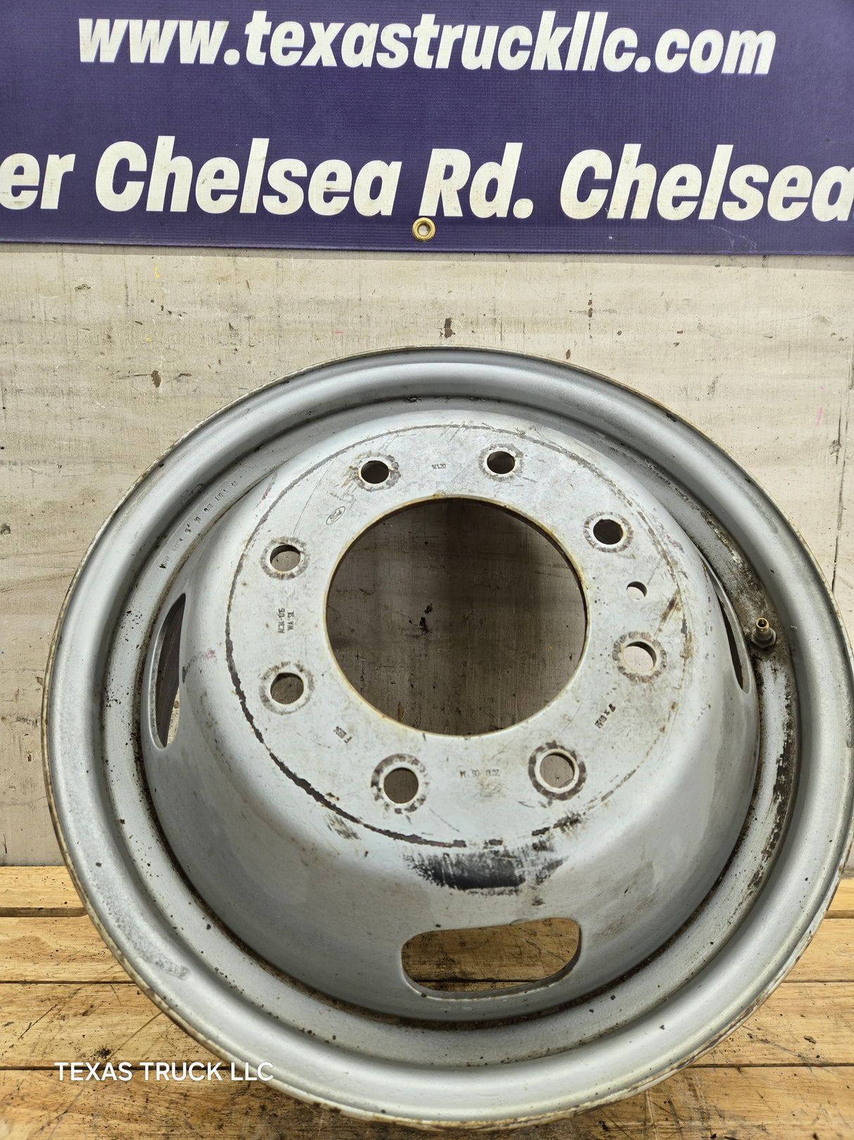 2005-2026 Ford Super Duty F350 Dually Wheel 17" x 6.5 Rim 8 lug