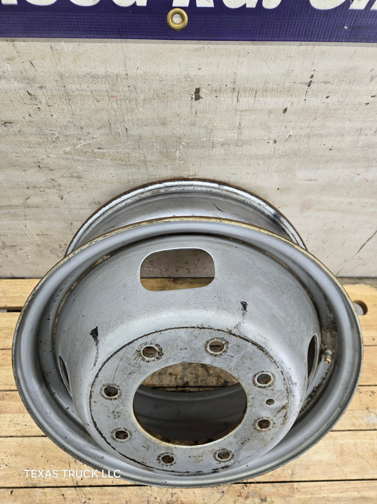 2005-2026 Ford Super Duty F350 Dually Wheel 17" x 6.5 Rim 8 lug