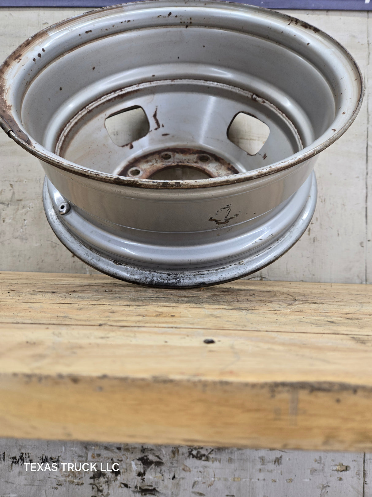 2005-2026 Ford Super Duty F350 Dually Wheel 17" x 6.5 Rim 8 lug