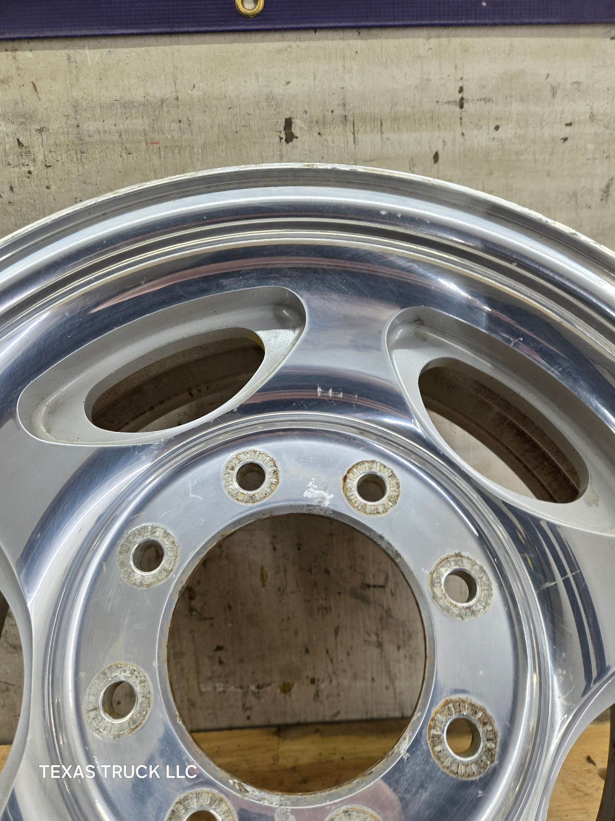 1999-2004 Ford F250 F350 Super Duty Excursion 16" Polished Aluminum Wheel Rim