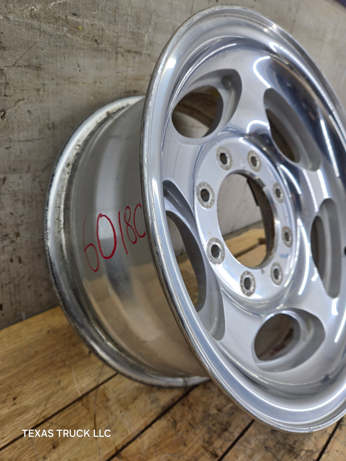 1999-2004 Ford F250 F350 Super Duty Excursion 16" Polished Aluminum Wheel Rim