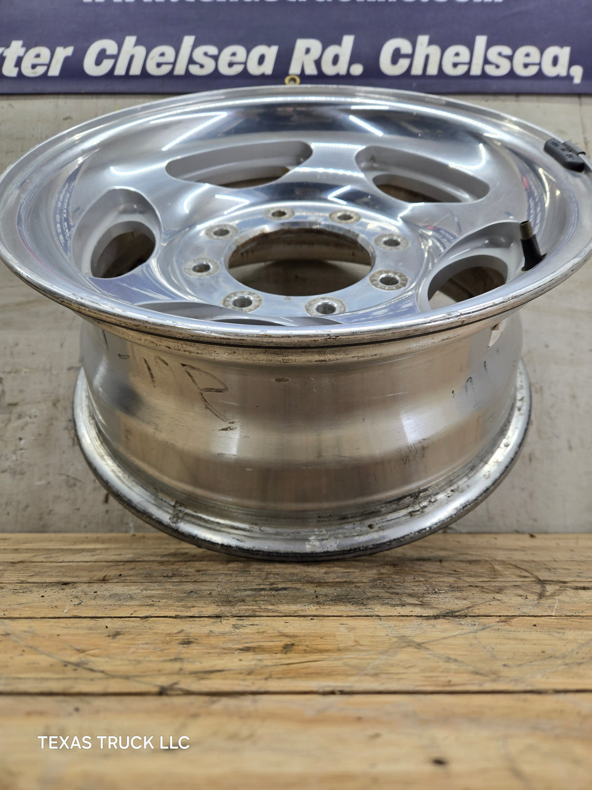 1999-2004 Ford F250 F350 Super Duty Excursion 16" Polished Aluminum Wheel Rim