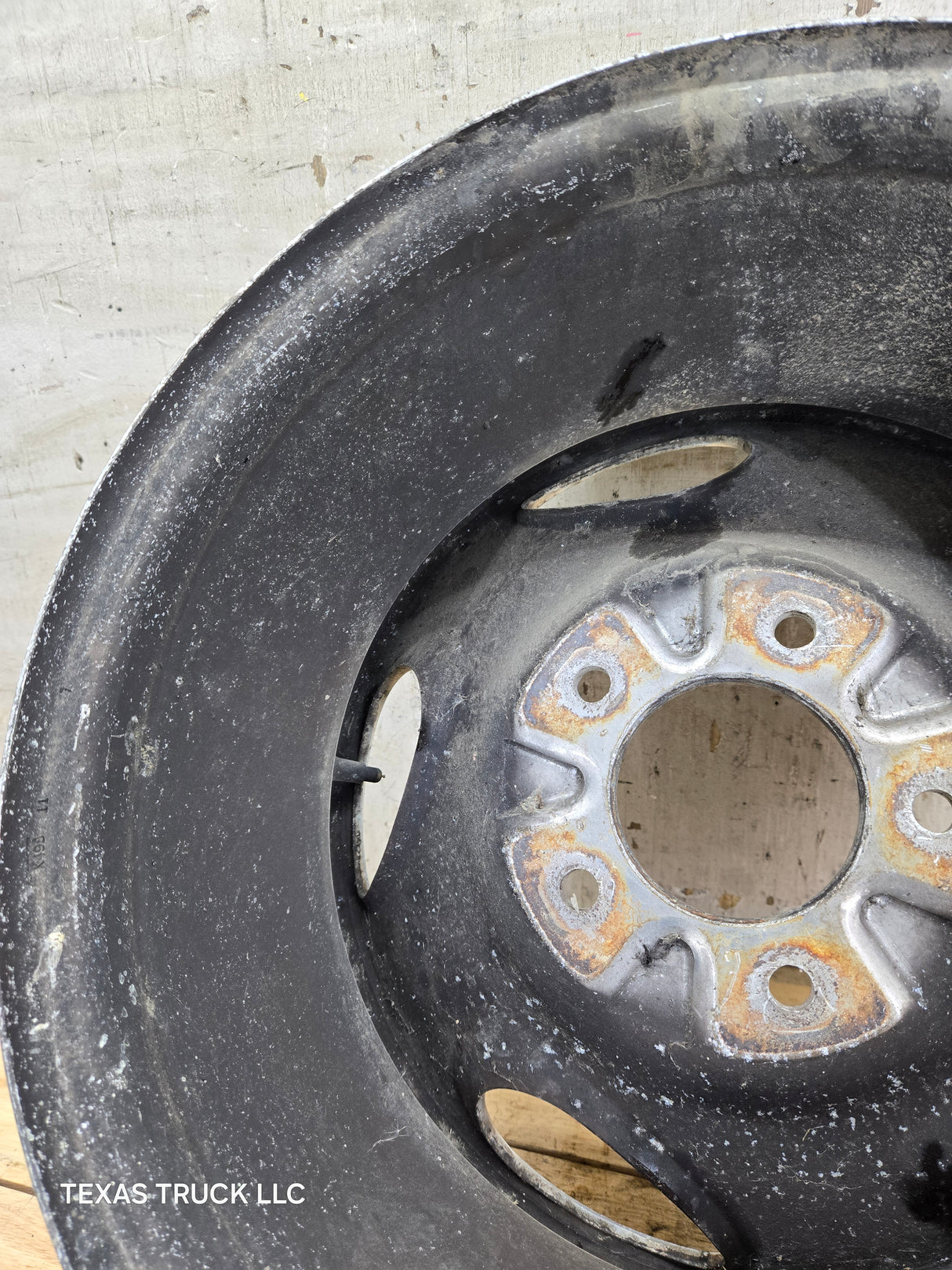 1999-2004 Ford F150 16" x 7" Aluminum Wheel Rim