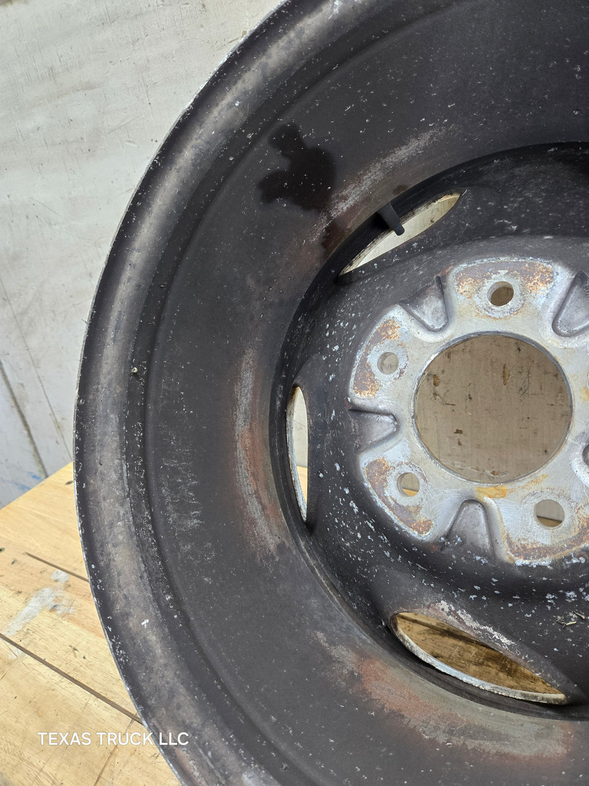 1999-2004 Ford F150 16" x 7" Aluminum Wheel Rim