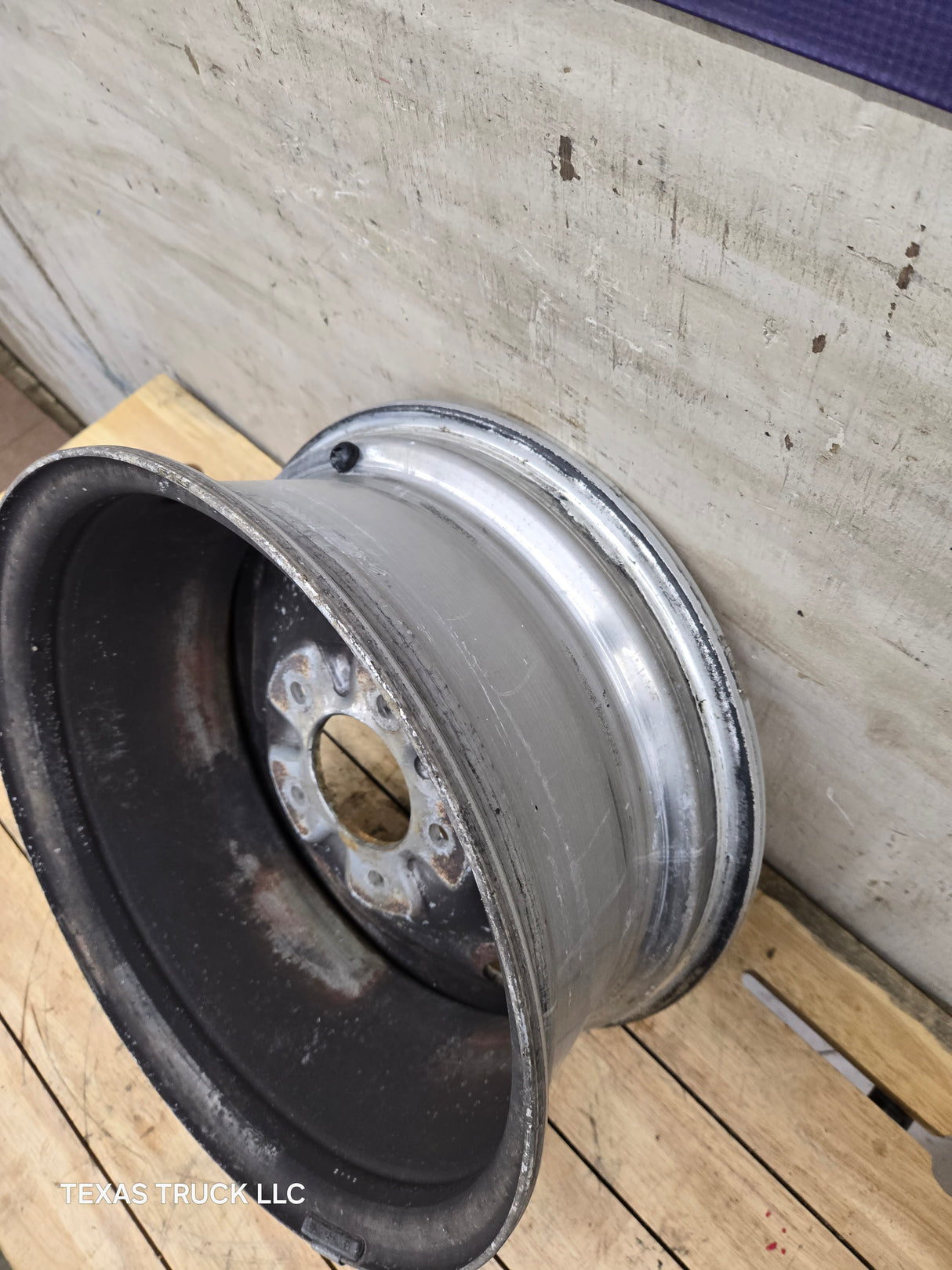 1999-2004 Ford F150 16" x 7" Aluminum Wheel Rim
