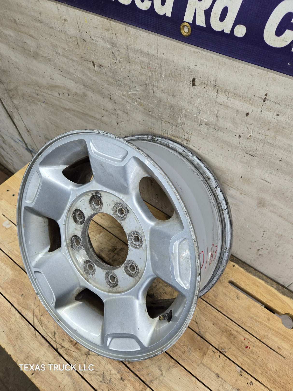 2010-2016 Ford Super Duty F250 F350 17" x 7.5" Aluminum Wheel 8x170 SRW