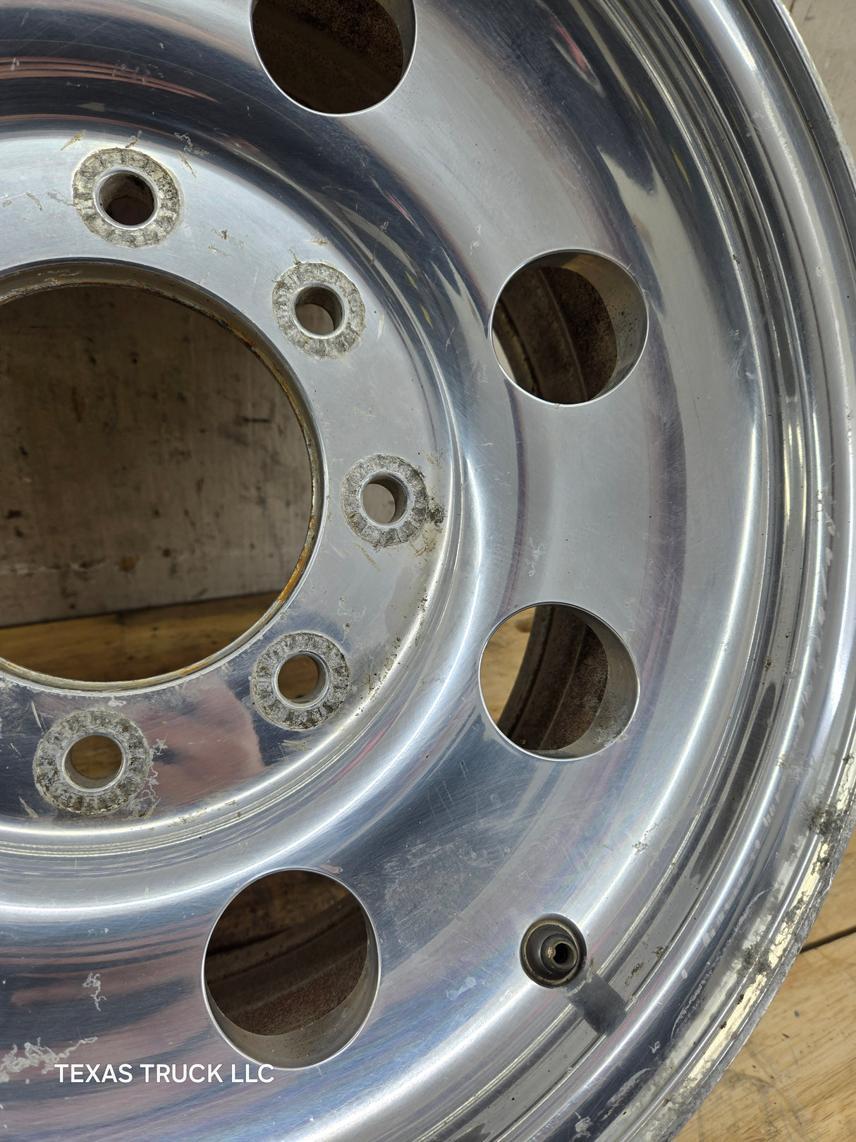 1999-2004 Ford F250 F350 Super Duty Excursion 16 x 7" Polished Aluminum Wheel Rim 8 x 170