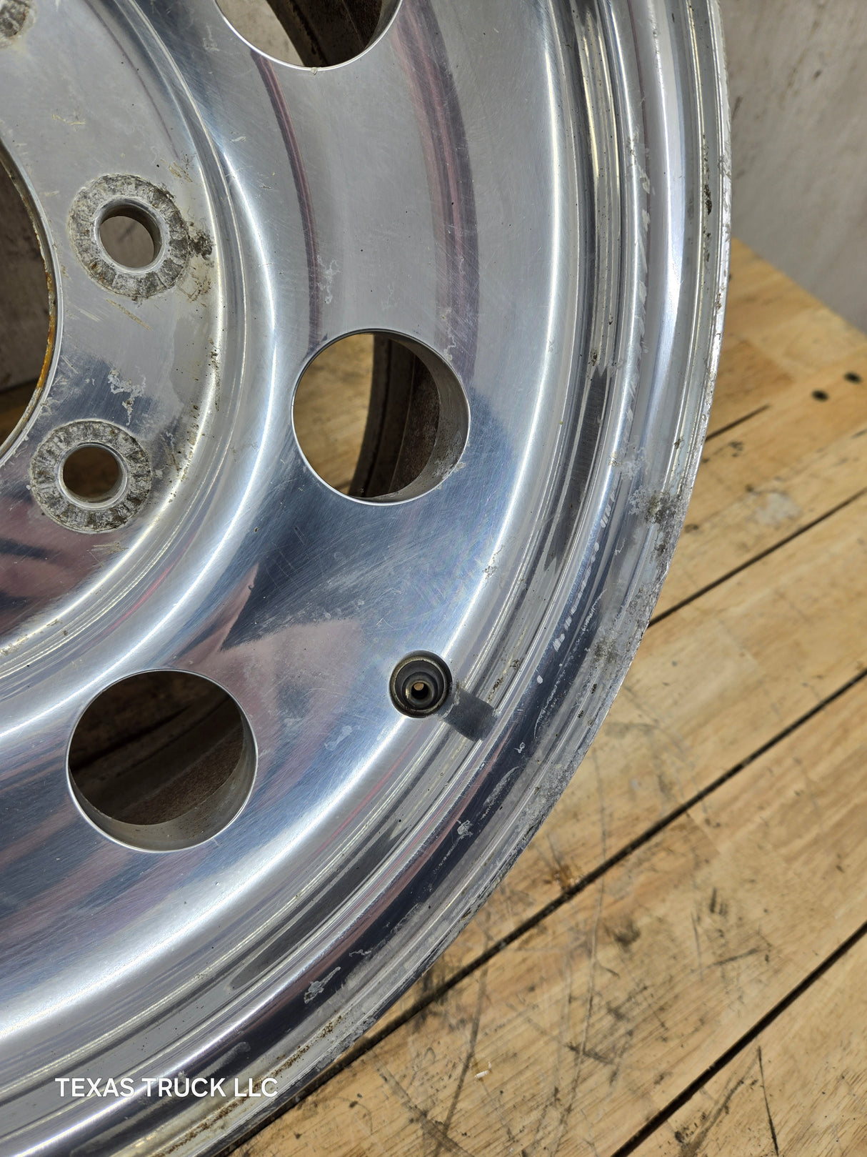 1999-2004 Ford F250 F350 Super Duty Excursion 16 x 7" Polished Aluminum Wheel Rim 8 x 170