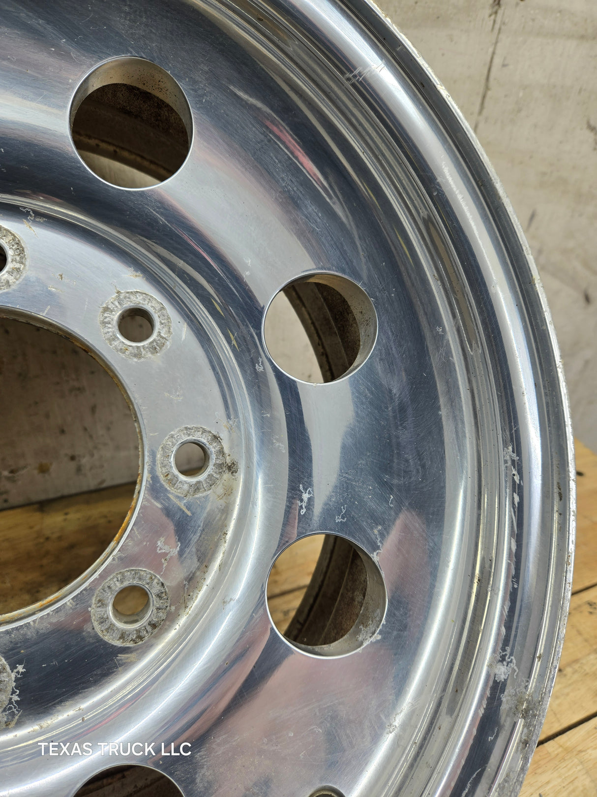 1999-2004 Ford F250 F350 Super Duty Excursion 16 x 7" Polished Aluminum Wheel Rim 8 x 170