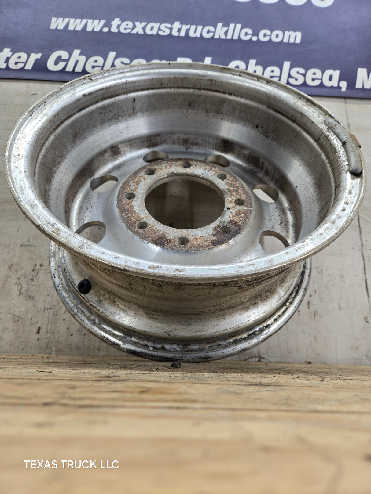 1999-2004 Ford F250 F350 Super Duty Excursion 16 x 7" Polished Aluminum Wheel Rim 8 x 170
