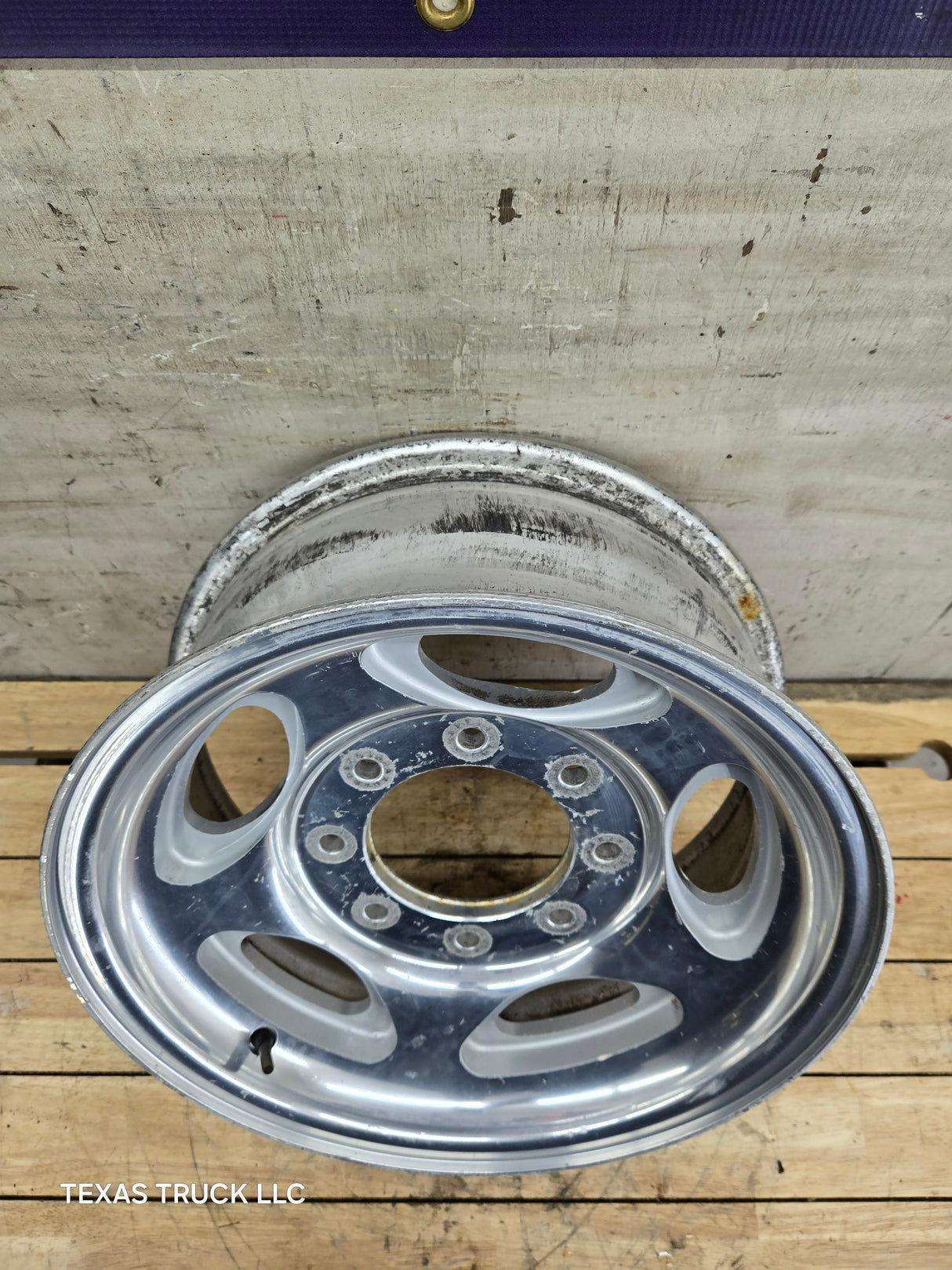 1999-2004 Ford F250 F350 Super Duty Excursion 16" Polished Aluminum Wheel Rim