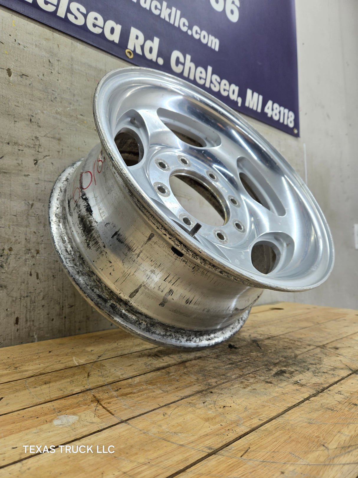 1999-2004 Ford F250 F350 Super Duty Excursion 16" Polished Aluminum Wheel Rim