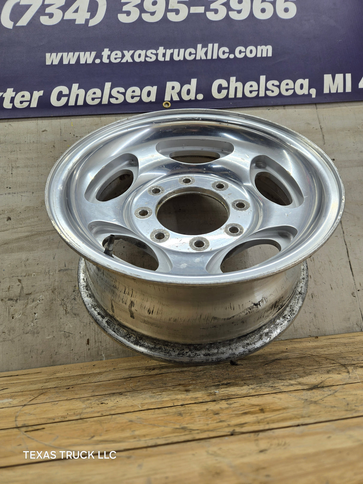 1999-2004 Ford F250 F350 Super Duty Excursion 16" Polished Aluminum Wheel Rim