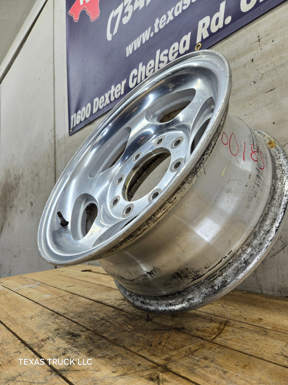 1999-2004 Ford F250 F350 Super Duty Excursion 16" Polished Aluminum Wheel Rim
