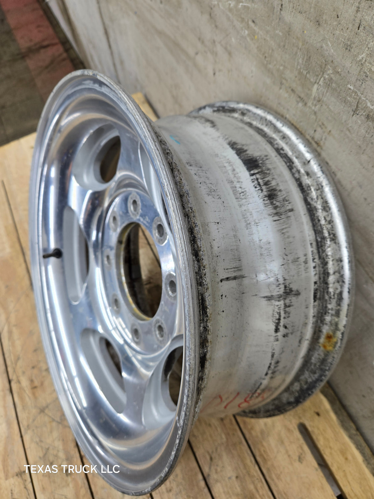 1999-2004 Ford F250 F350 Super Duty Excursion 16" Polished Aluminum Wheel Rim